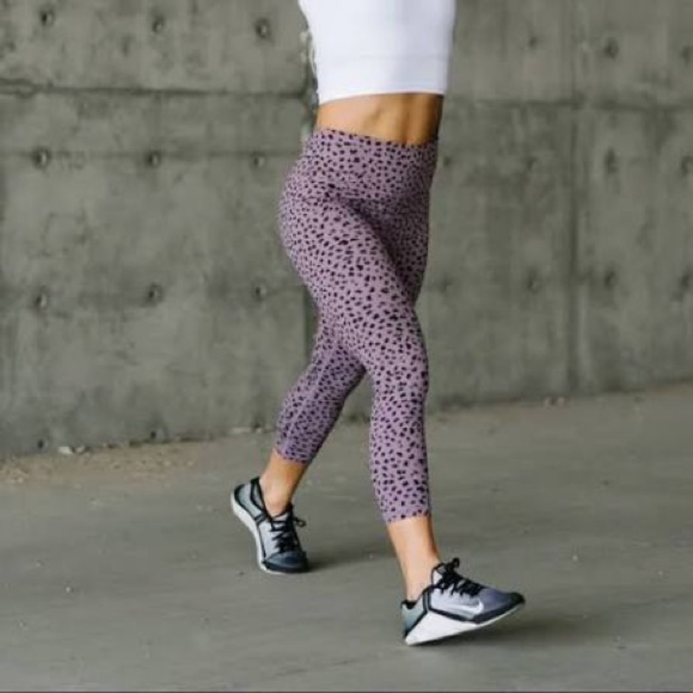 Zyia Active Lilac Jaguar Fit 'n Free leggings